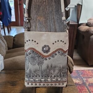 Elegant Embossed Crossbody Bag with Studs